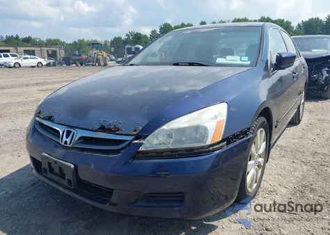 2007 Honda Accord 3.0 Se из США, поврежденный, VIN 1HGCM66447A078947